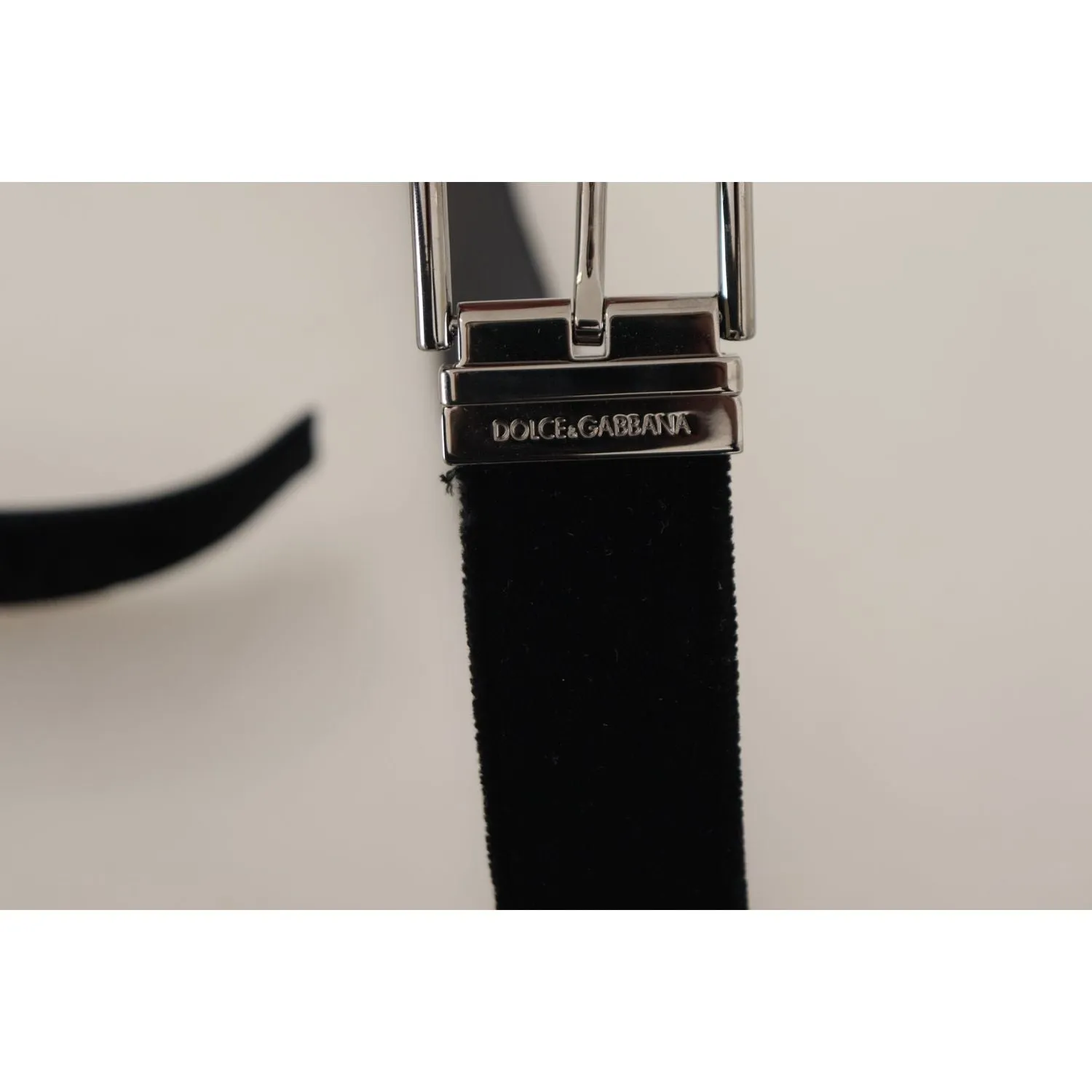 Dolce & Gabbana Sophisticated Velvet Leather Belt